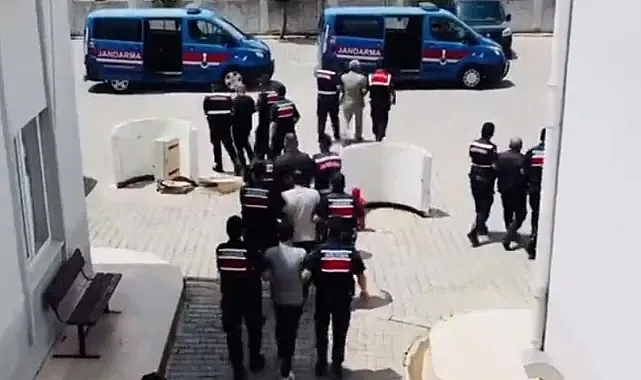 FETÖ'ye 11 ilde 'Transfer Operasyonu': Çok sayıda gözaltı